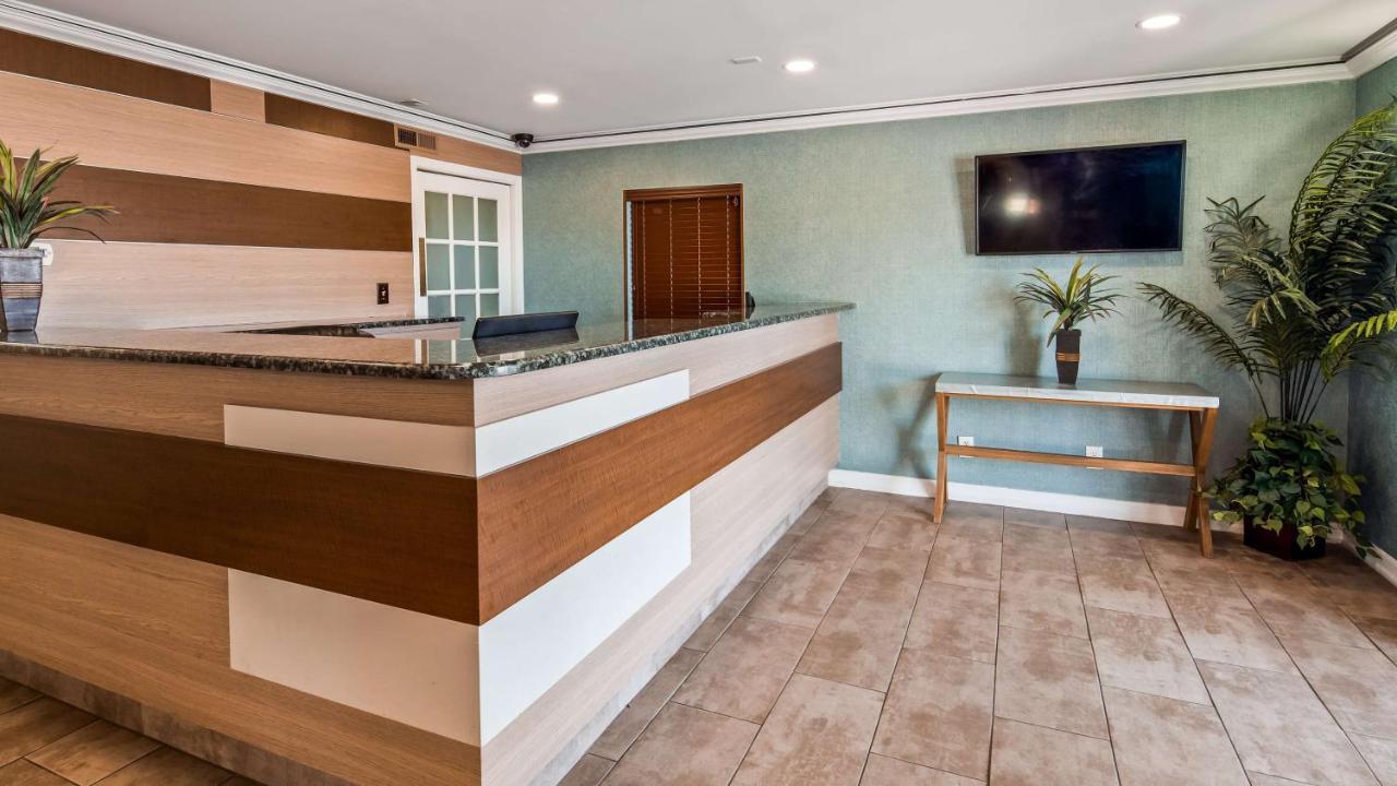 Best Western Leisure Inn Lakewood Extérieur photo